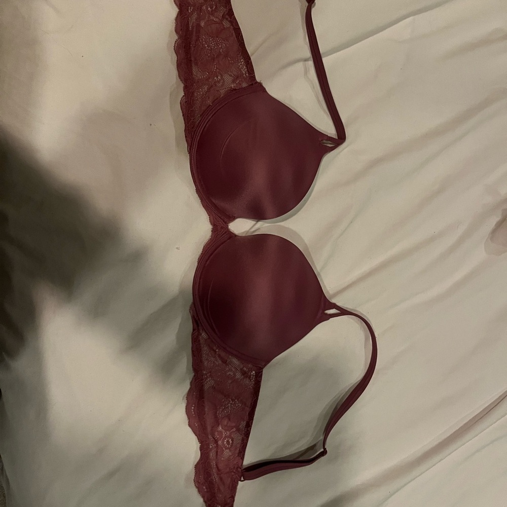 Victoria's Secret very sexy push up bra